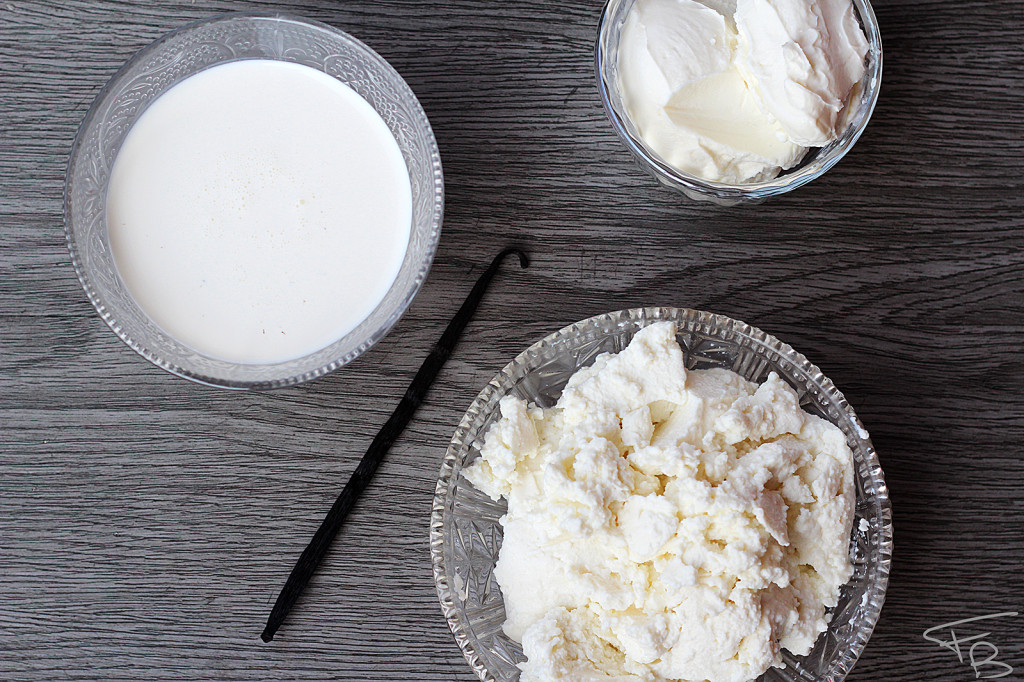 Ricetta della Cheesecake al caramello salato: la crema 